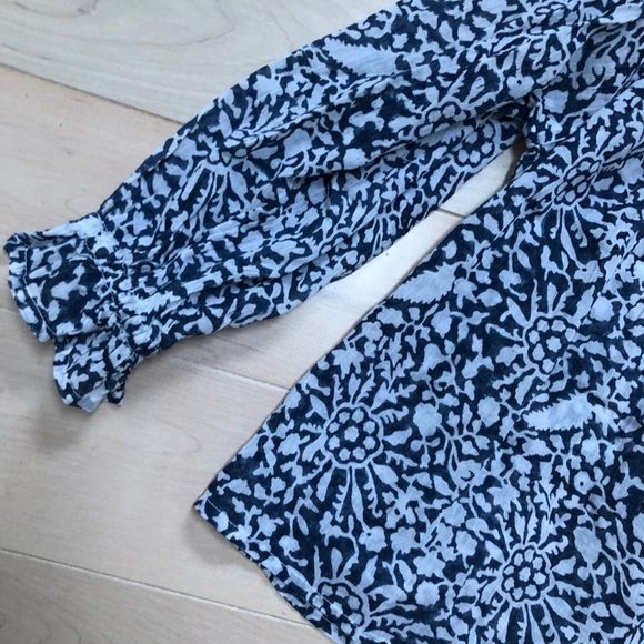 Roller rabbit soft cotton top Blouse - Picture 2 of 9